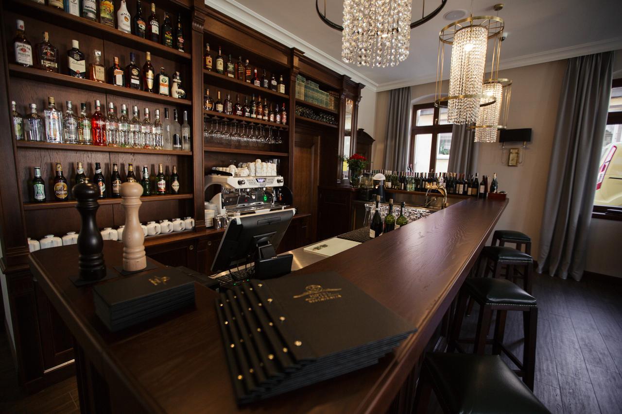 Hg Hotel Toszek Extérieur photo